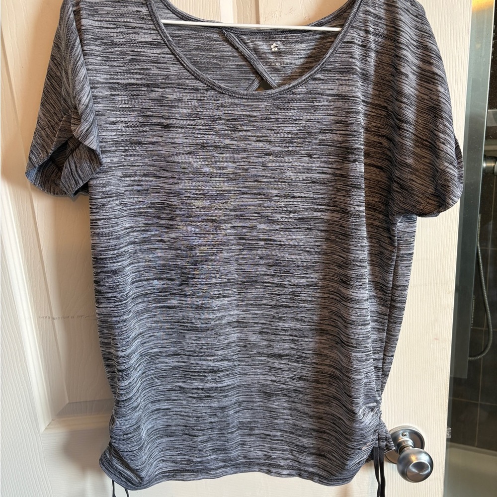 Tuff Athletics Black and Gray Women's Short Sleeve Top